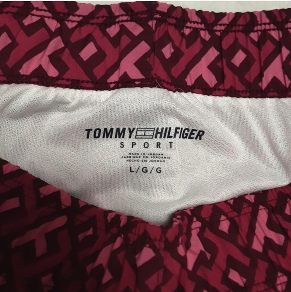 Tommy Hilfiger Athletic Shorts Womens Large - Picture 9 of 13